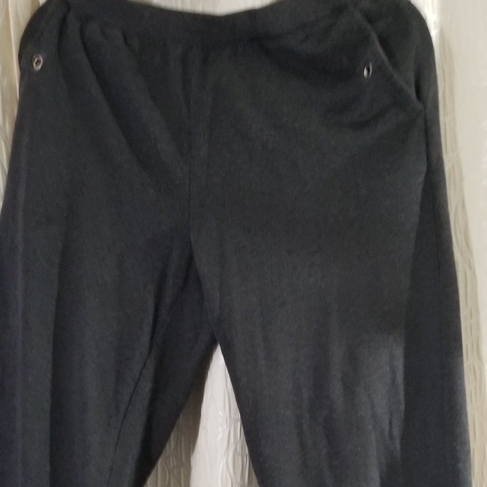 Capri Dark Gray Sz M Stretch Comfy Lounge